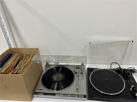 KENWOOD & JVC TURNTABLES (as is) W/BOX OF 78’s MISC RECORDS(mostly scratched)