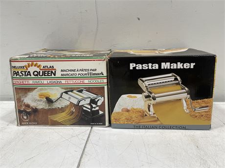 2 PASTA MAKERS IN BOX