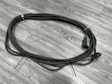 240 VOLT EXTENSION CORD - WORKS