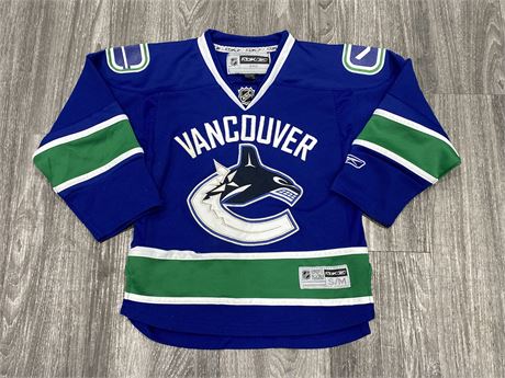 VANCOUVER CANUCKS JERSEY - CHILDS S