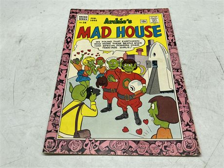 ARCHIES MAD HOUSE #38