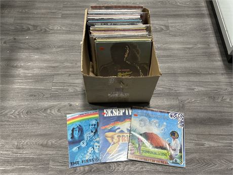 BOX OF RECORDS/LASER DISKS - CONDITION VARIES