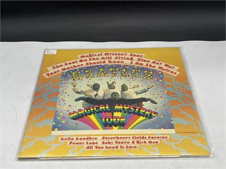 UK PRESS - THE BEATLES - MAGICAL MYSTERY TOUR - NEAR MINT (NM)