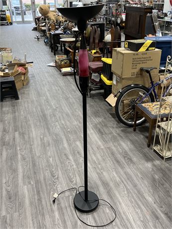 LAVA LAMP FLOOR LAMP (6 ft tall)