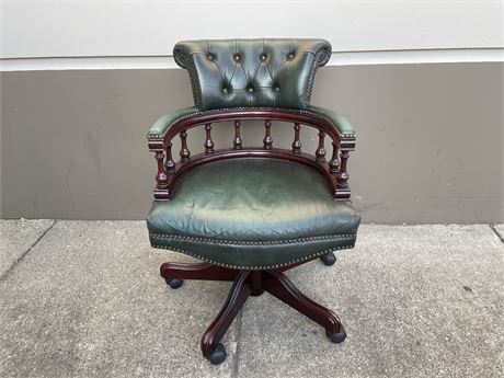 LEATHER / WOOD ROLLING SWIVEL CHAIR 3FT TALL 2FT WIDE