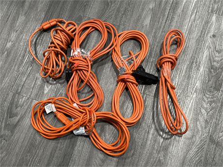 5 EXTENSION CORDS