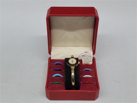 RAY DIOR LADIES WATCH (Brother of christian) INTERCHANGEABLE COLORED BEZELS