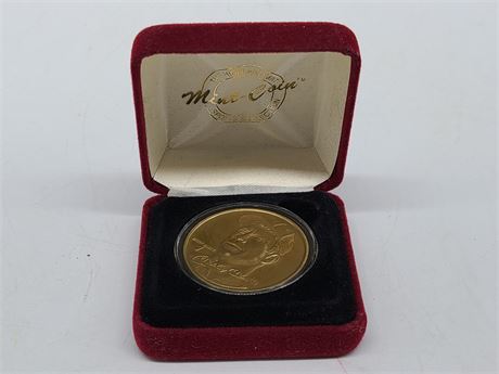 MICKEY MANTLE LIMITED EDITION BRONZE MEDALLION (#06395)