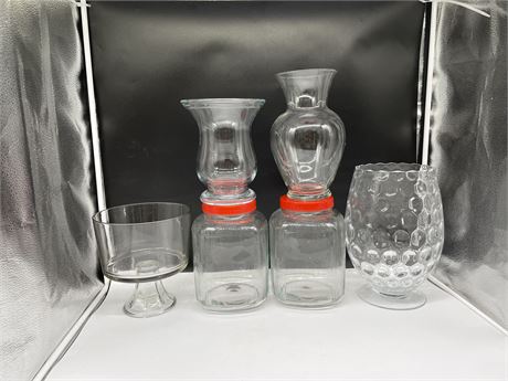 2 LARGE VINTAGE GLASS JARS & 4 LARGE GLASS VASES
