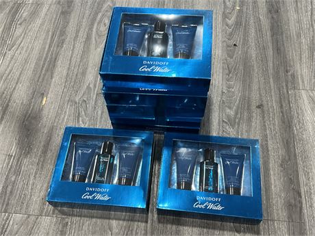 7 NEW DAVIDOFF COOLWATER COLOGNE / PERSONAL HYGIENE KITS