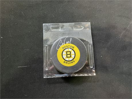 SIGNED CAM NEELY BRUINS PUCK