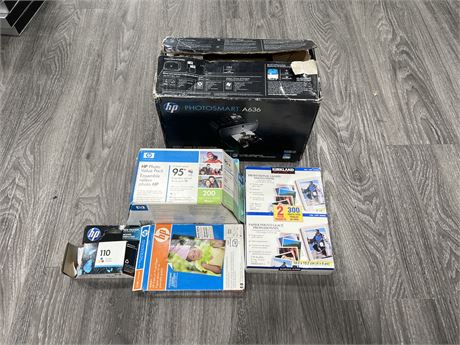 HP PHOTO SMART A636 PORTABLE PRINTER + ACCESSORIES