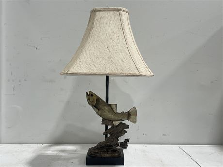 FISH LAMP (24”)