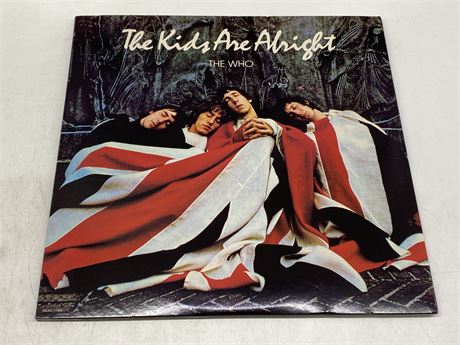 THE WHO - THE KIDS ARE ALRIGHT - 2LP W/ OG INNER SLEEVE AND BOOK NEAR MINT (NM)