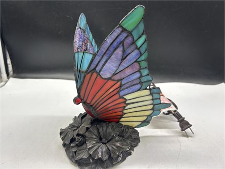 STAINED GLASS BUTTERFLY LAMP - 10”