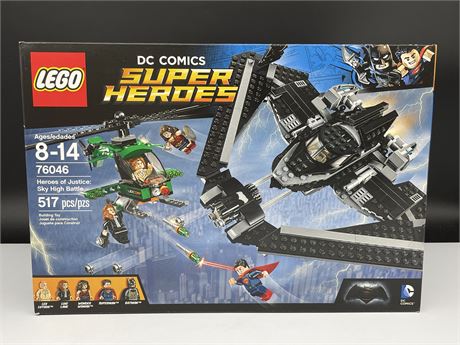 NEW FACTORY SEALED 517PC DC COMICS SUPER HEROS LEGO