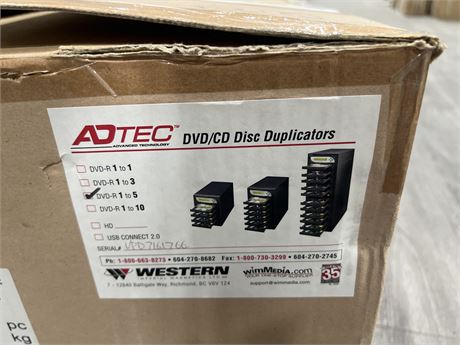 AD TEC DVD / CD DUPLICATOR IN BOX