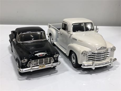 2 DIE CAST CHEVROLET TRUCKS 1/18 AND 1/24 SCALES