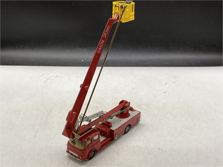 SNORKEL FIRE ENGINE (10” TALL IN PHOTO)