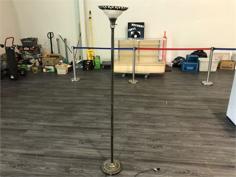 ~6FT LIGHT STAND (WORKING)