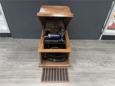 EARLY EDISON CYLINDER PHONOGRAPH - 14”x12”x10”