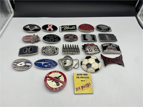 22 COLLECTABLE BELT BUCKLES