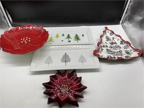 5 CHRISTMAS SERVING TRAYS