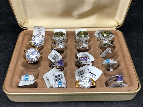15 MIORI CANADA RINGS IN VINTAGE JEWELRY BOX (SIZE 5,6,7)
