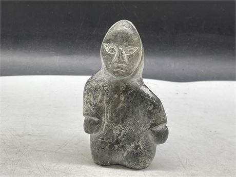 SIGNED INUIT STONE CARVED FIGURE (5”)