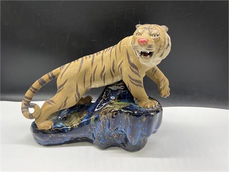 SHIWAN CHINESE TIGER STATUE - 12” WIDE 11” TALL