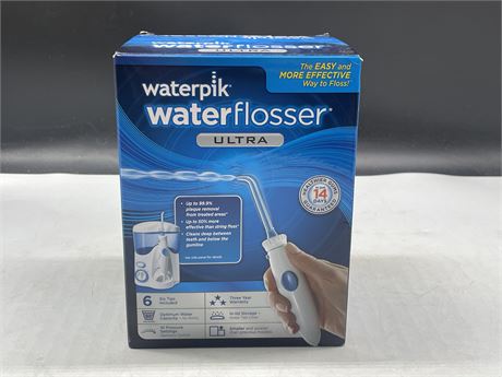 WATERPIK WATER FLOSSER ULTRA IN BOX