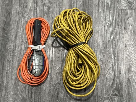 LONG OUTDOOR EXTENSION CORD + TROUBLE LIGHT