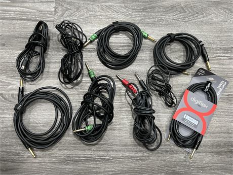 LOT OF GUITAR ELECTRIC CORDS
