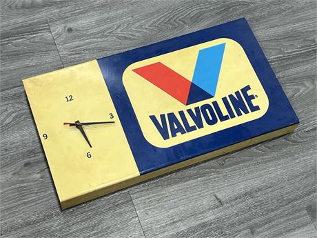 VINTAGE VALVOLINE SIGN W/CLOCK (24”x13”)