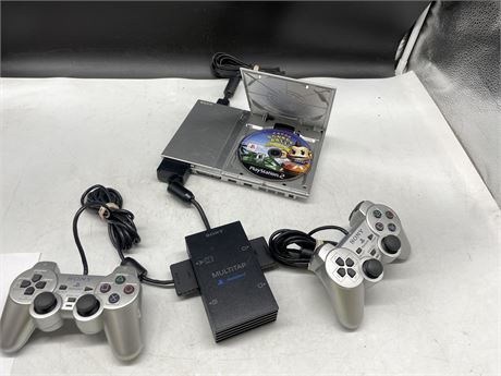 SILVER PS2 SLIM WITH SUPER MONKEY BALL DELUXE