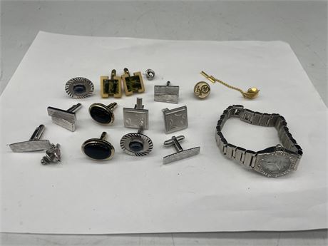 JEWELRY LOT INCLUDING CUFFLINKS, LADIES WATCH, 40 YEARS CANADA COMMEMORATIVE PIN