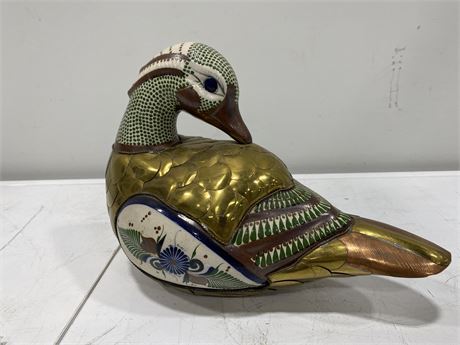 BRASS DUCK W/SCALLED FEATHERS (12” long)