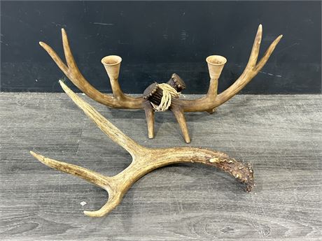 ANTLER CANDLE ART (17”X8.5”) W/ADDITIONAL ANTLER