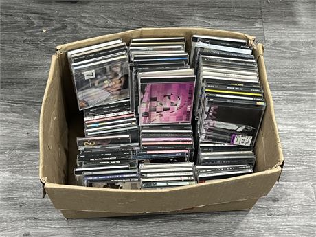 BOX OF MISC CDS
