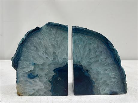 PAIR OF AGATE BOOKENDS - 5.5”