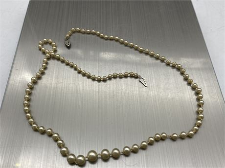 FAUX PEARL NECKLACE W/10K WHITE GOLD CLASP (20”)