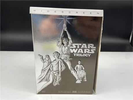 STARWARS ORIGINAL TRILOGY DVD BOX SET