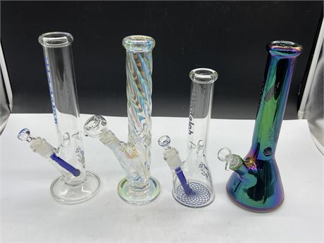 4 CLEAN GLASS BONGS (Tallest is 12”)