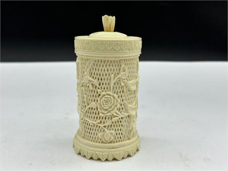 FRENCH IVORY CARVED CYLINDER W/HORS D’OEUVRES FORKS (5” TALL)