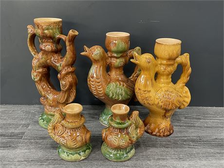 5 PIECES OF POTTERY — HAMMERHOBAHME (TALLEST IS 12.5”)