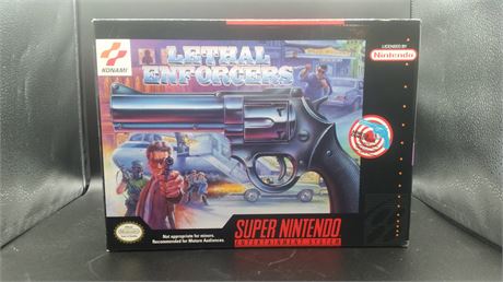 EXCELLENT CONDITION - LETHAL ENFORCERS WITH GUN - SNES