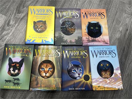 7 FIRST EDITION POWER OF THREE WARRIORS BOOKS BY ERIN HUNTER