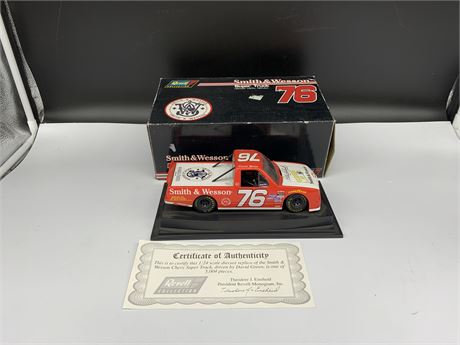DALE EARNHARDT SMITH & WESSON 1:24 DIECAST