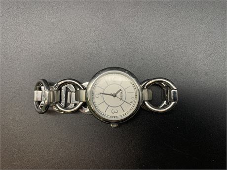 FOSSIL STAINLESS STEAL WATCH