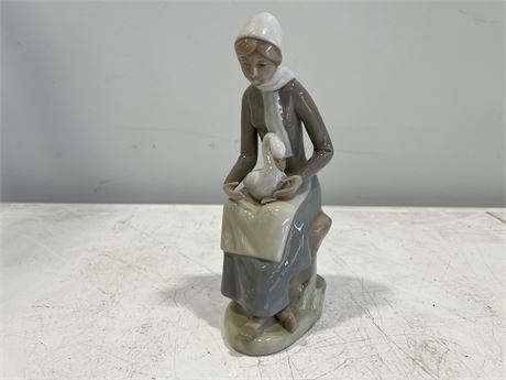 CASADES MADE IN SPAIN FIGURE (9”)